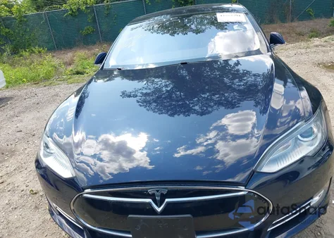 2013 Tesla Model S from USA, damaged, VIN 5YJSA1CN0DFP21851